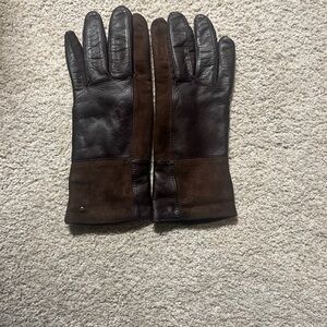 Women’s Brown Leather and Suede M/L Gloves. Vintage